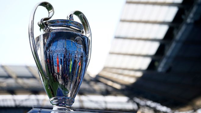 场中保持了 场中保持了